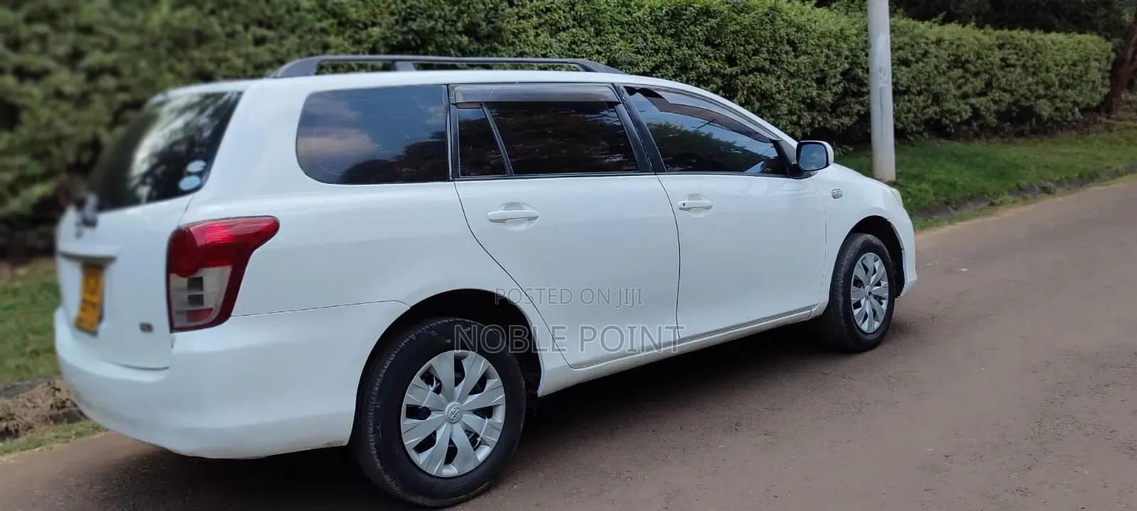 Toyota Corolla 2011 White