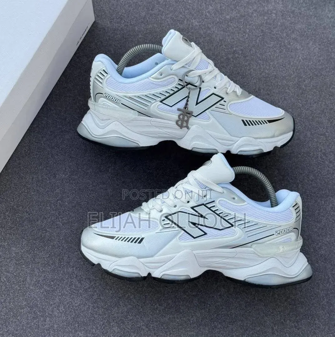 New Balance 2000R ”Light Grey “
Quality Leather 
Size 37-45