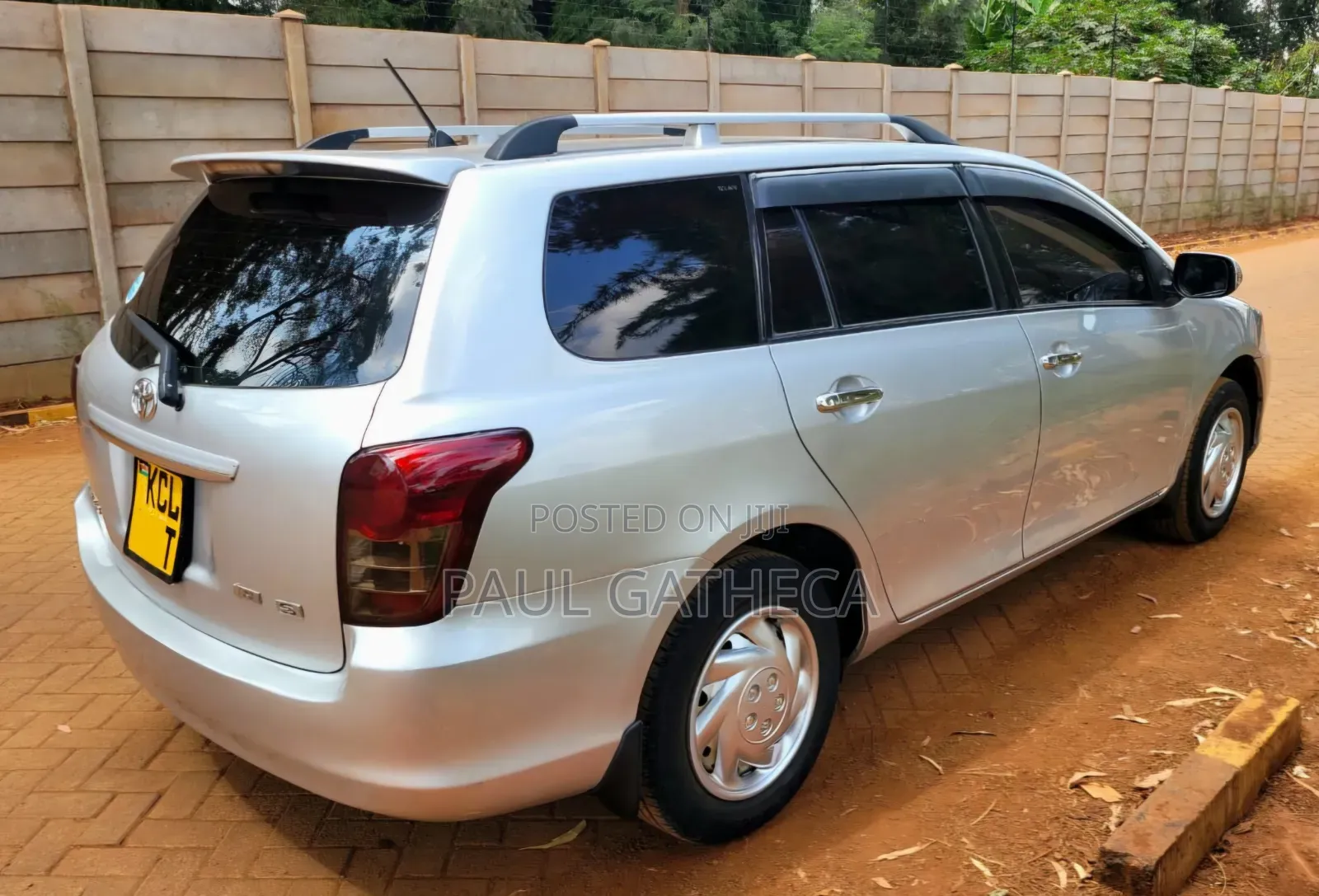 Toyota Corolla Fielder 2011 Silver