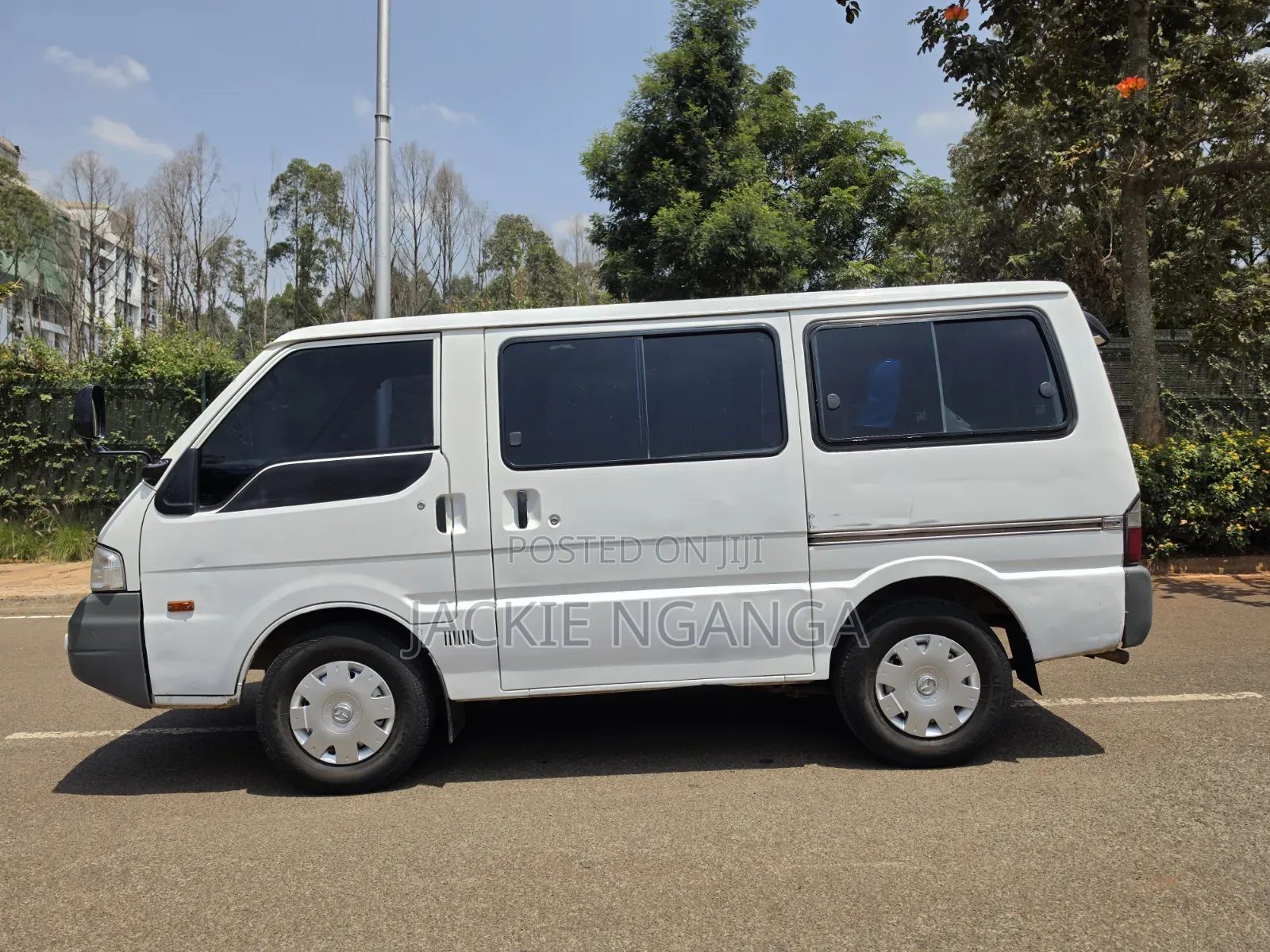 Mazda Bongo 2014 White