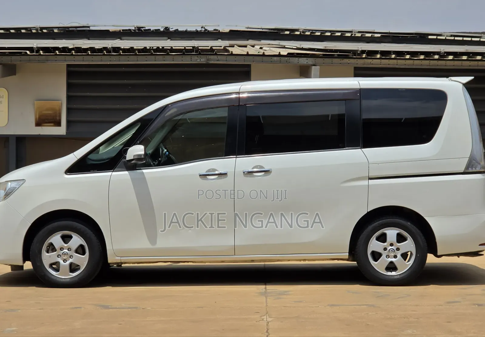 Nissan Serena 2012 White