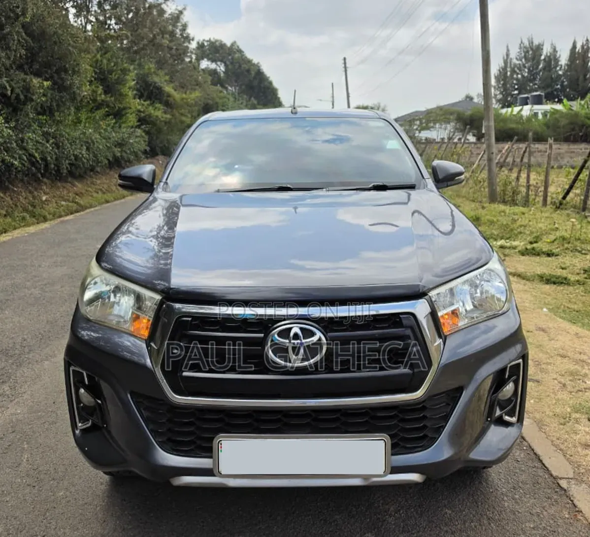 Toyota Hilux 2020 Gray