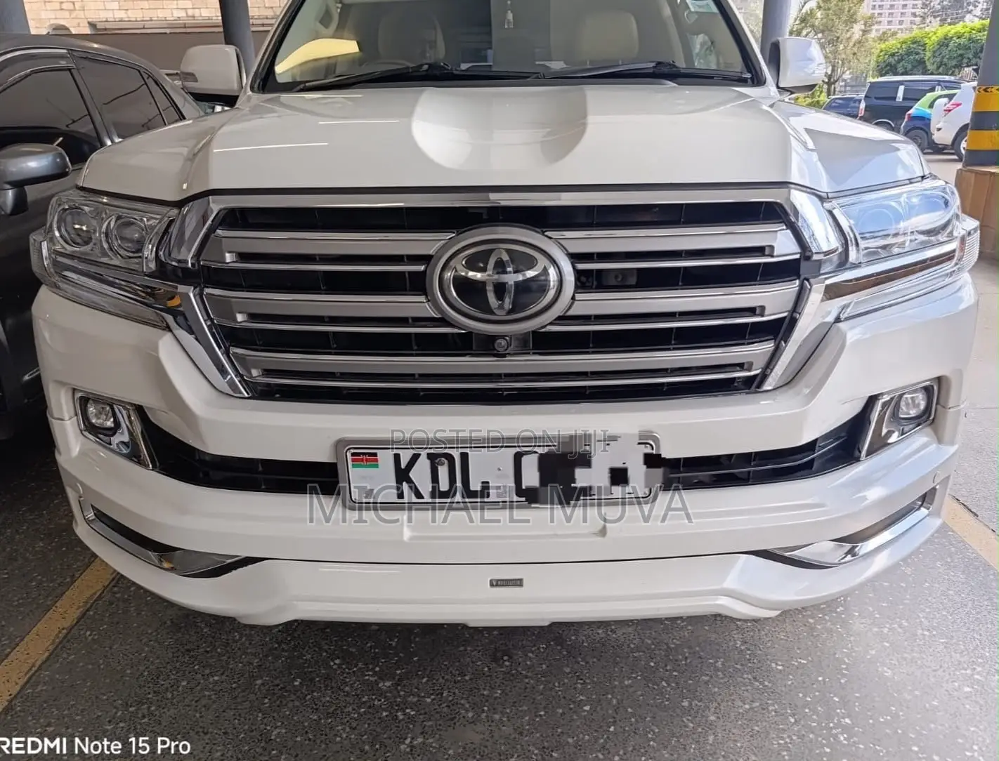 Toyota Land Cruiser 4.6 V8 ZX 2015 Pearl