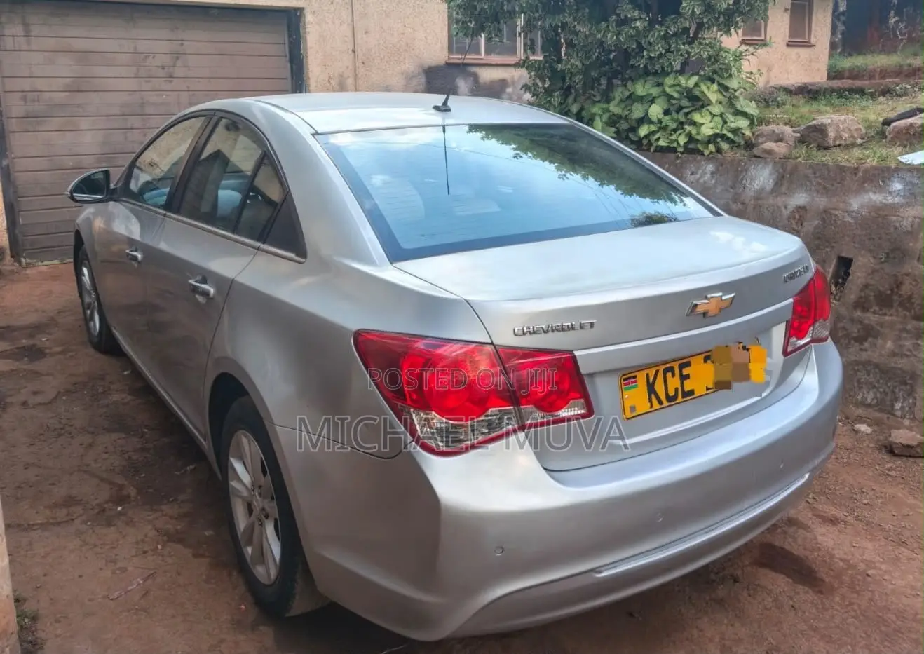 Chevrolet Cruze LS 4dr Sedan (1.8L 4cyl 6A) 2014 Silver