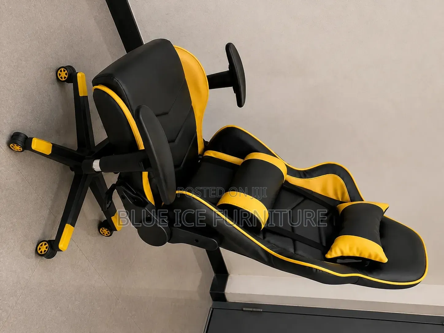 Black Yellow Gaming Chair With Footrest, Headrest Lumbar Support