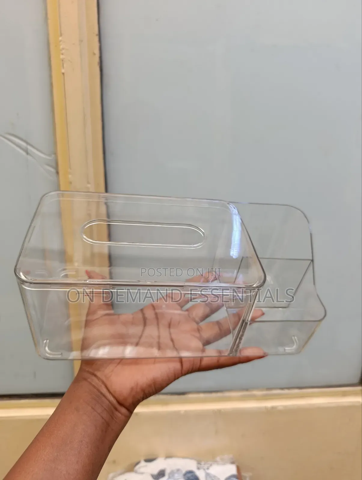 Acrylic Partitioned Serviette /Napkin Holder
Clear