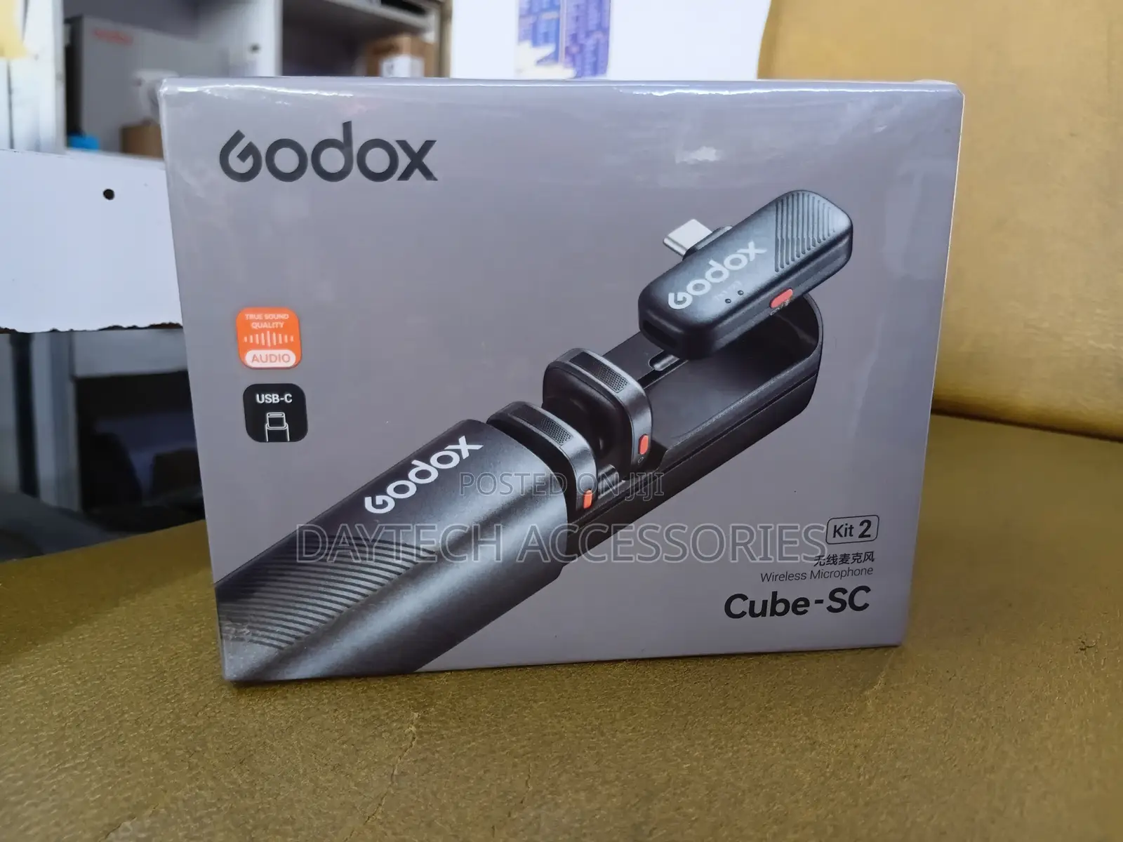Godox CUBE-SL KIT 2 WHITE (Type-C Plug) 2.4GHz Wireless Microphone.