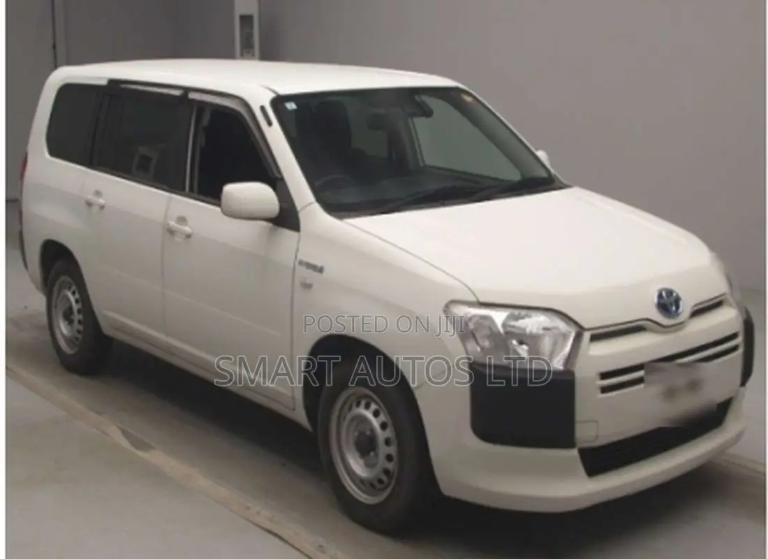 Toyota Succeed 2019 White