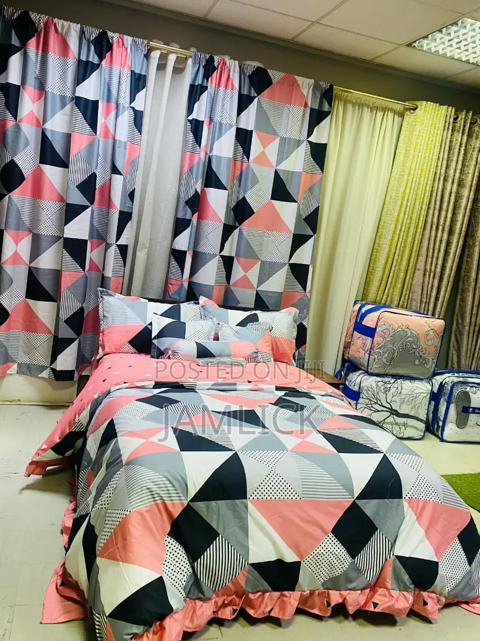 6×7 Curtain Duvet Complete Set - Pt