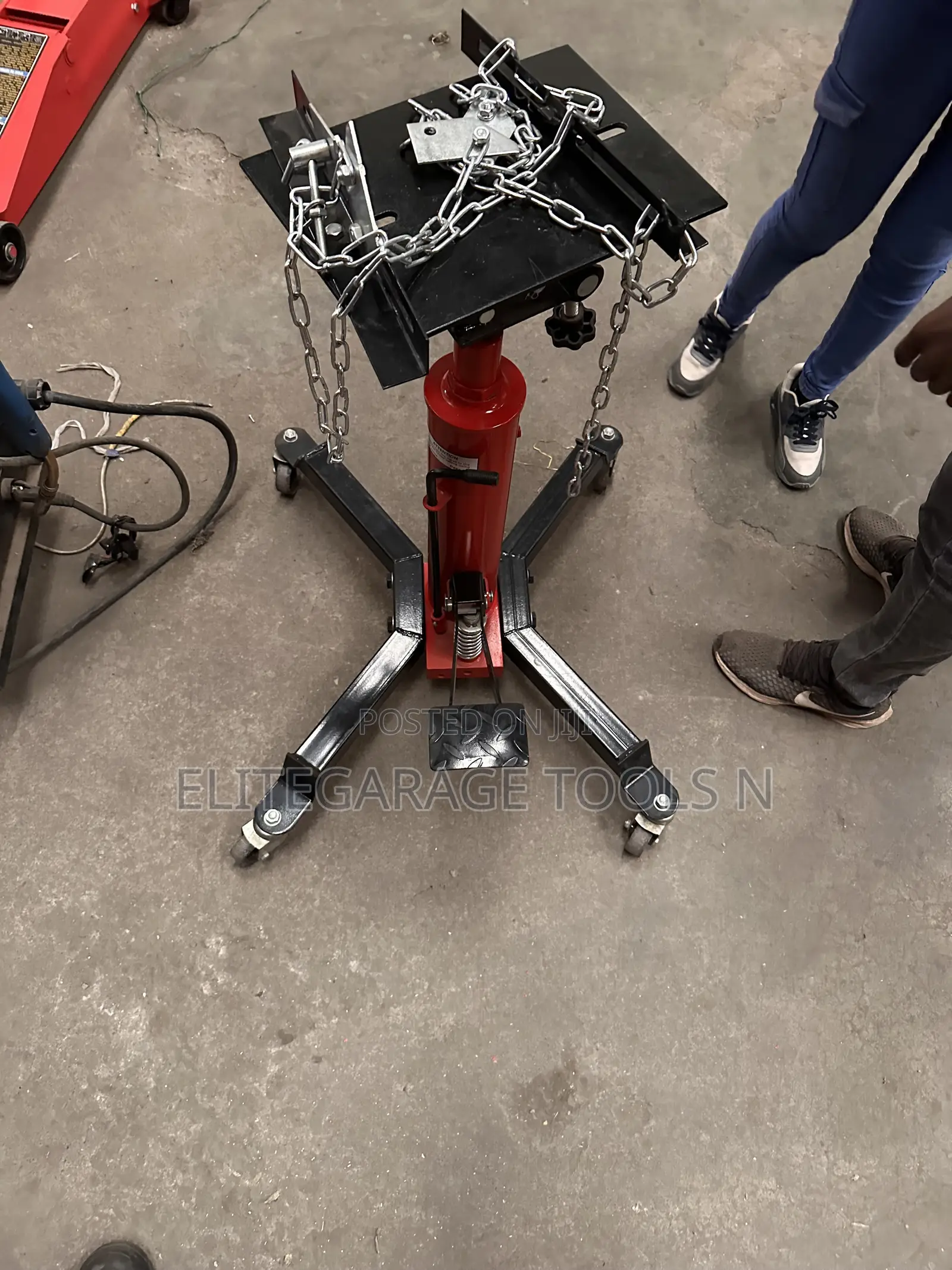 Heavy Duty 0.6ton Hydraulic Telescopic Transmission Jack