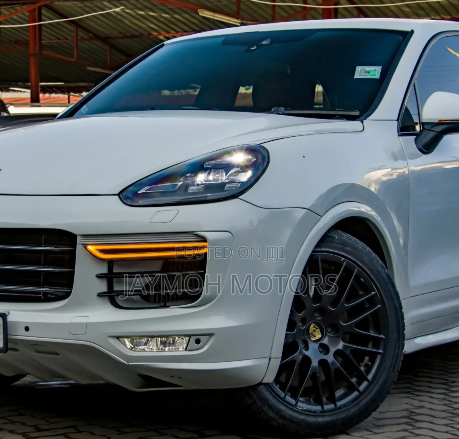 Porsche Cayenne 2016 Pearl
