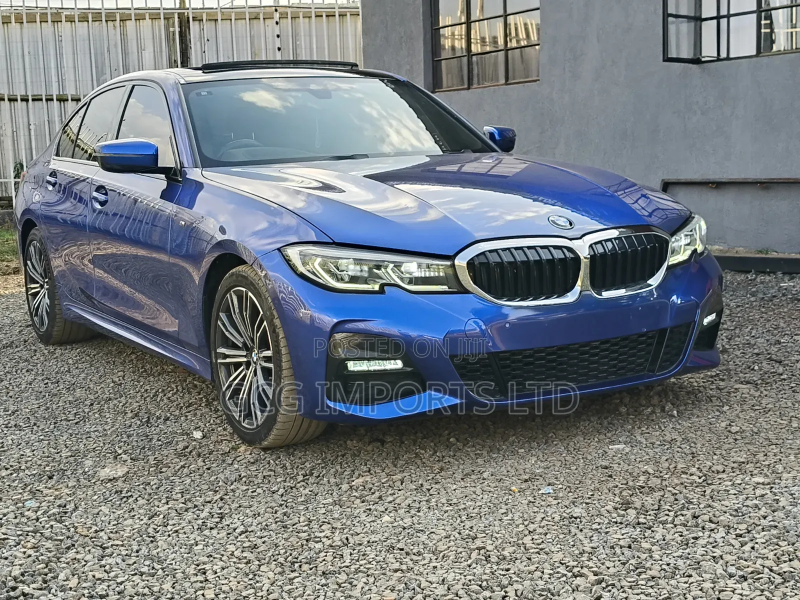 BMW 320i 2019 Blue