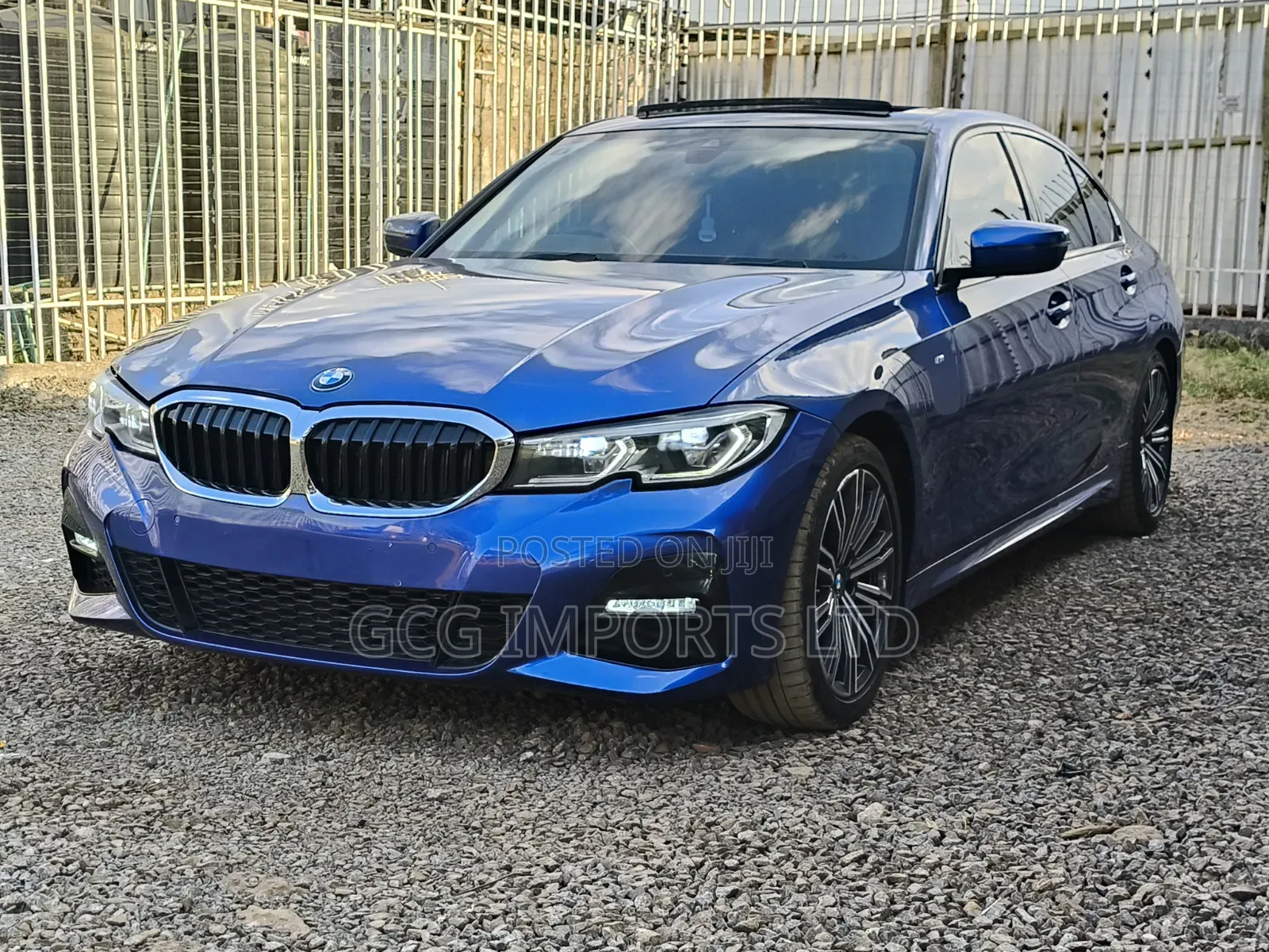 BMW 320i 2019 Blue