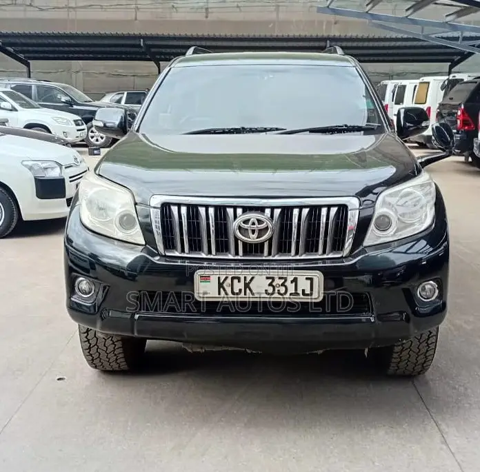 Toyota Land Cruiser Prado 2010 Black