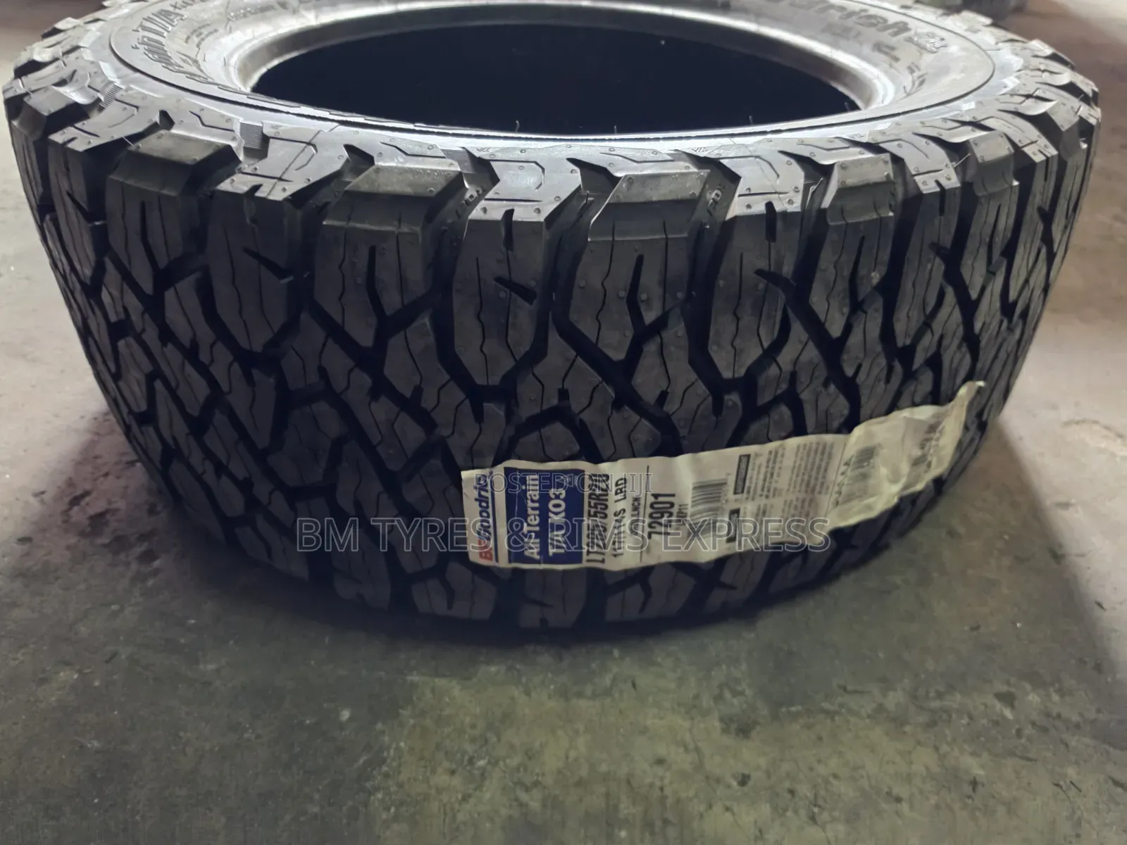 285 /55 R20 Bf Goodrich Tires( Thailand)