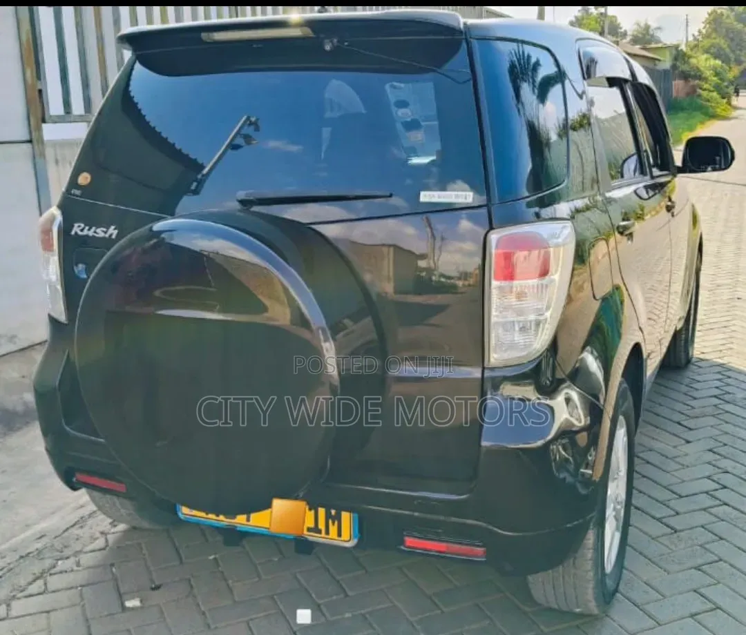 Toyota Rush 2014 Black