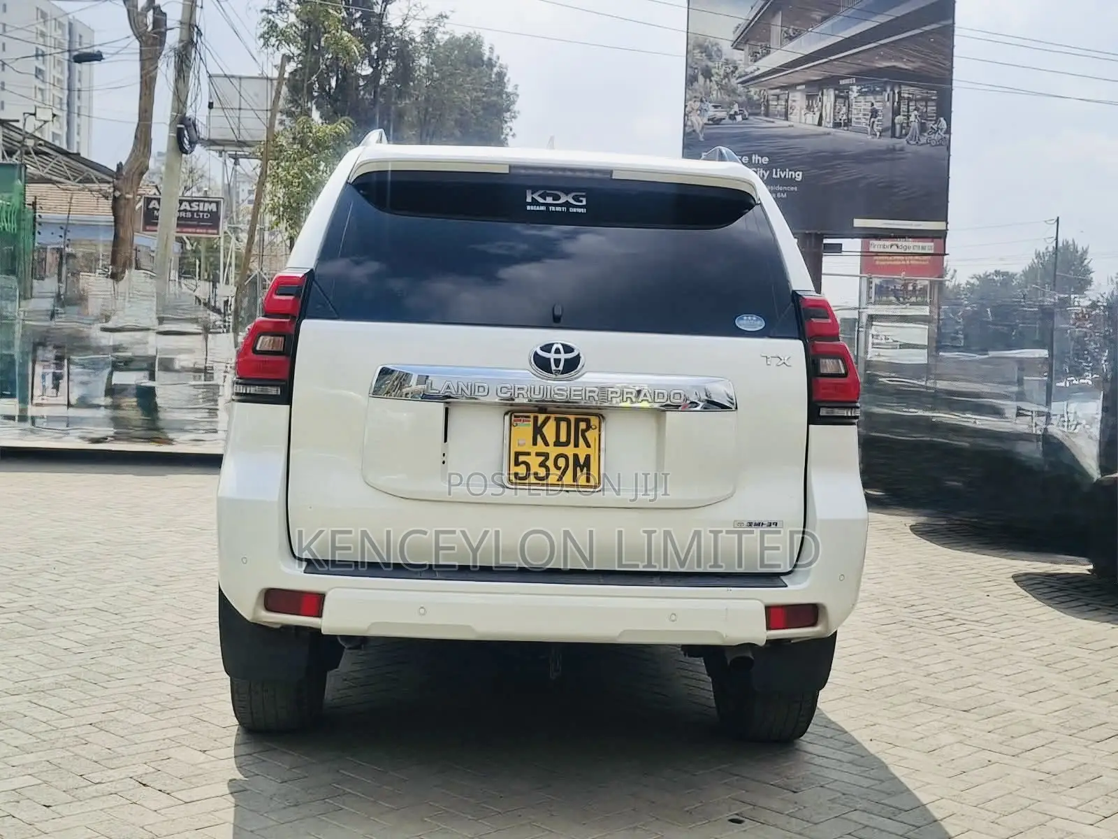 Toyota Land Cruiser Prado 2.7 2018 White