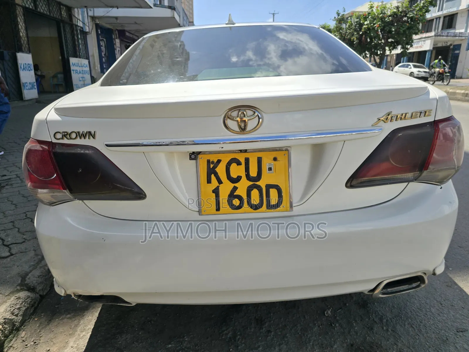 Toyota Crown 2013 Pearl