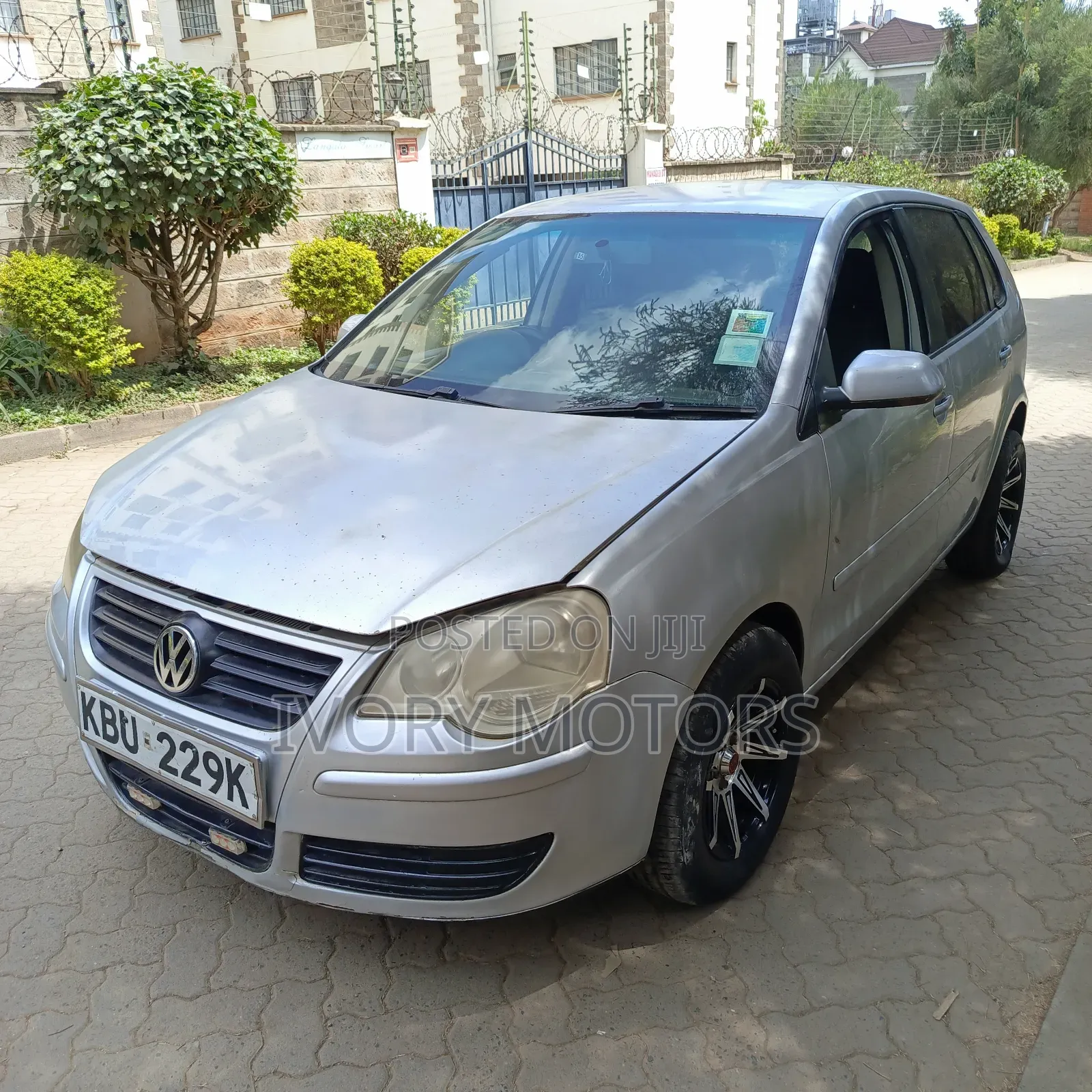 Volkswagen Polo 2005 Gray