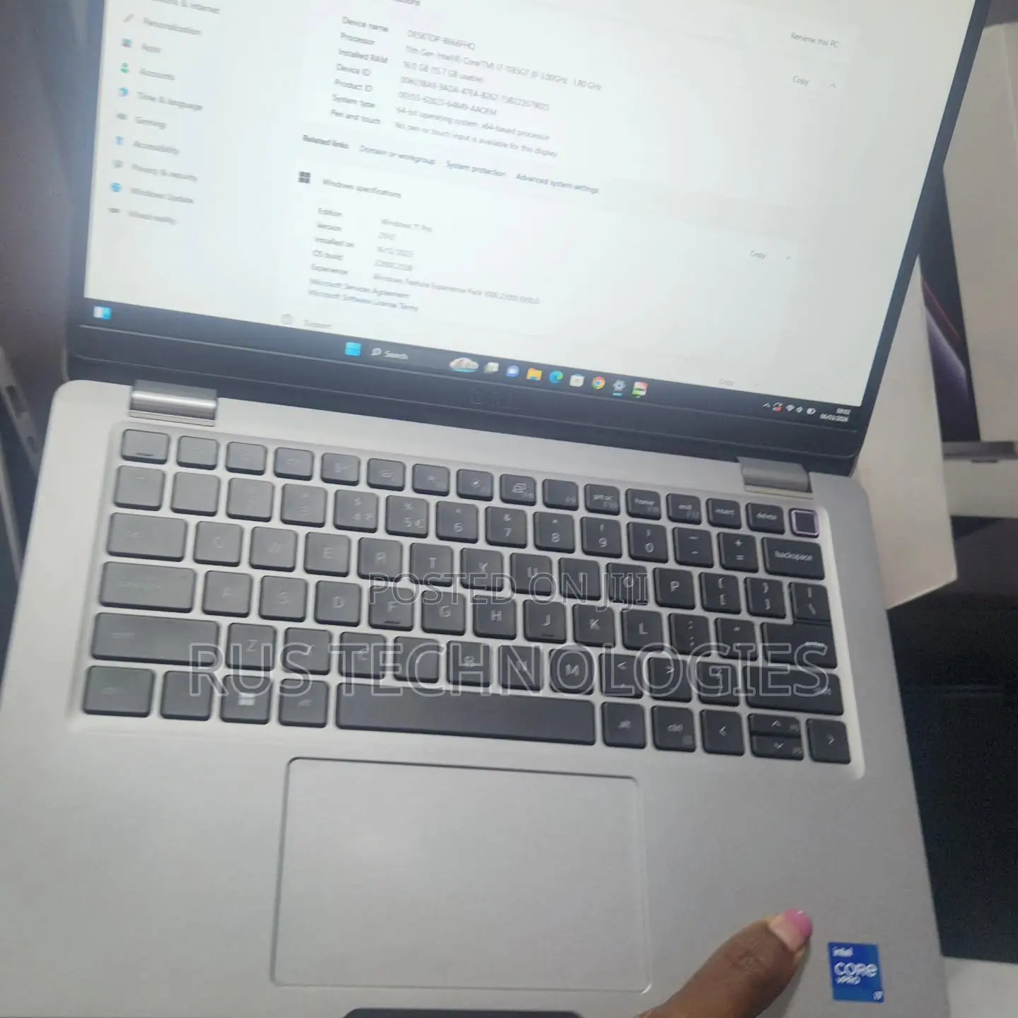 New Laptop Dell Latitude 5300 8GB Intel Core i7 SSD 256GB