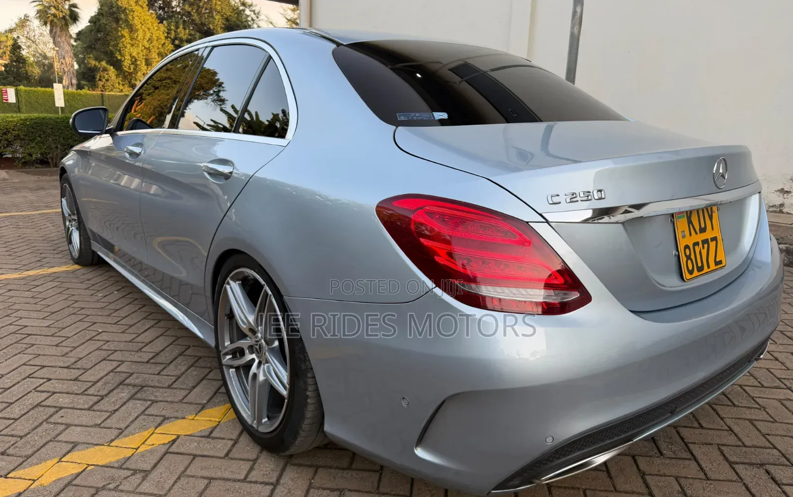 Mercedes-Benz C250 2015 Silver