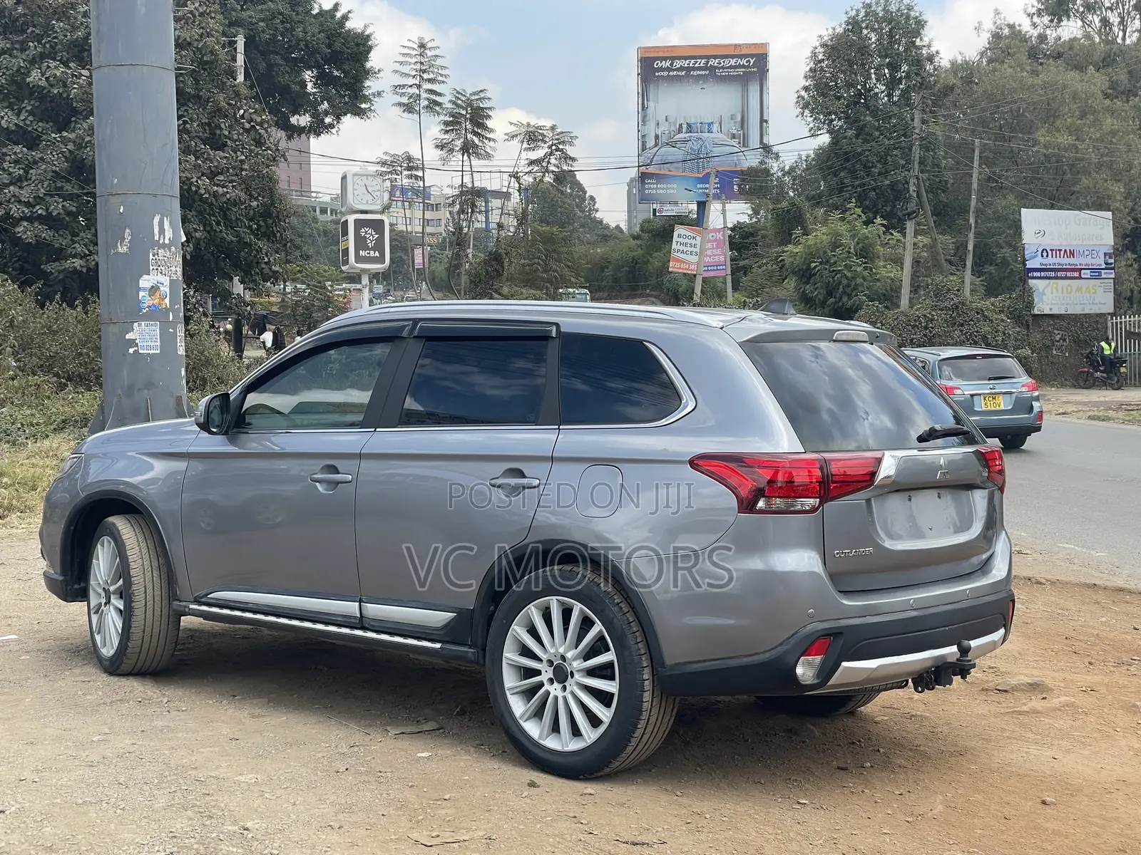Mitsubishi Outlander 2.4 PHEV AWD 2016 Gray