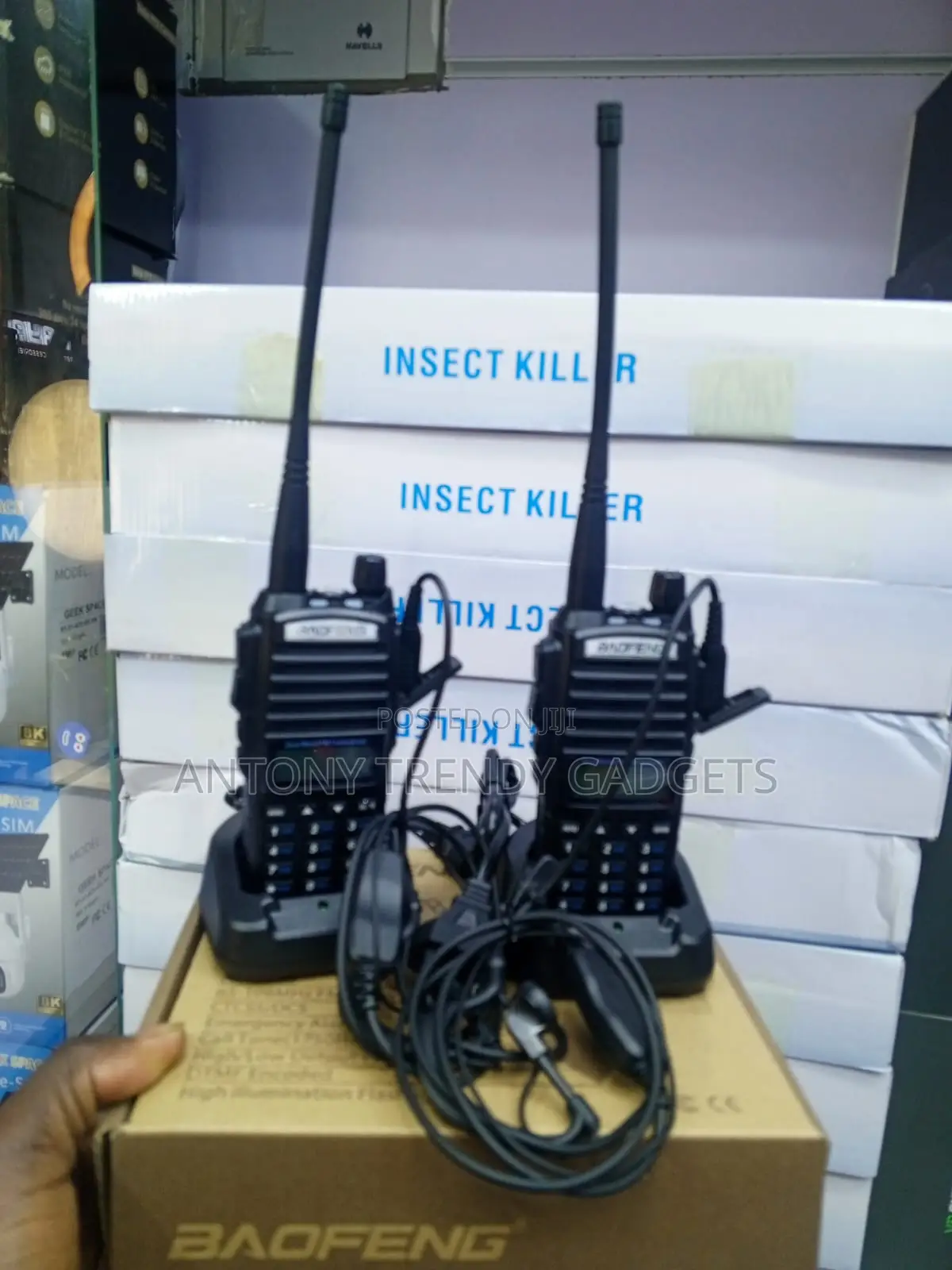 Baofeng UV-82 5W Dual Band VHF UHF Walkie Talkie 128CH
