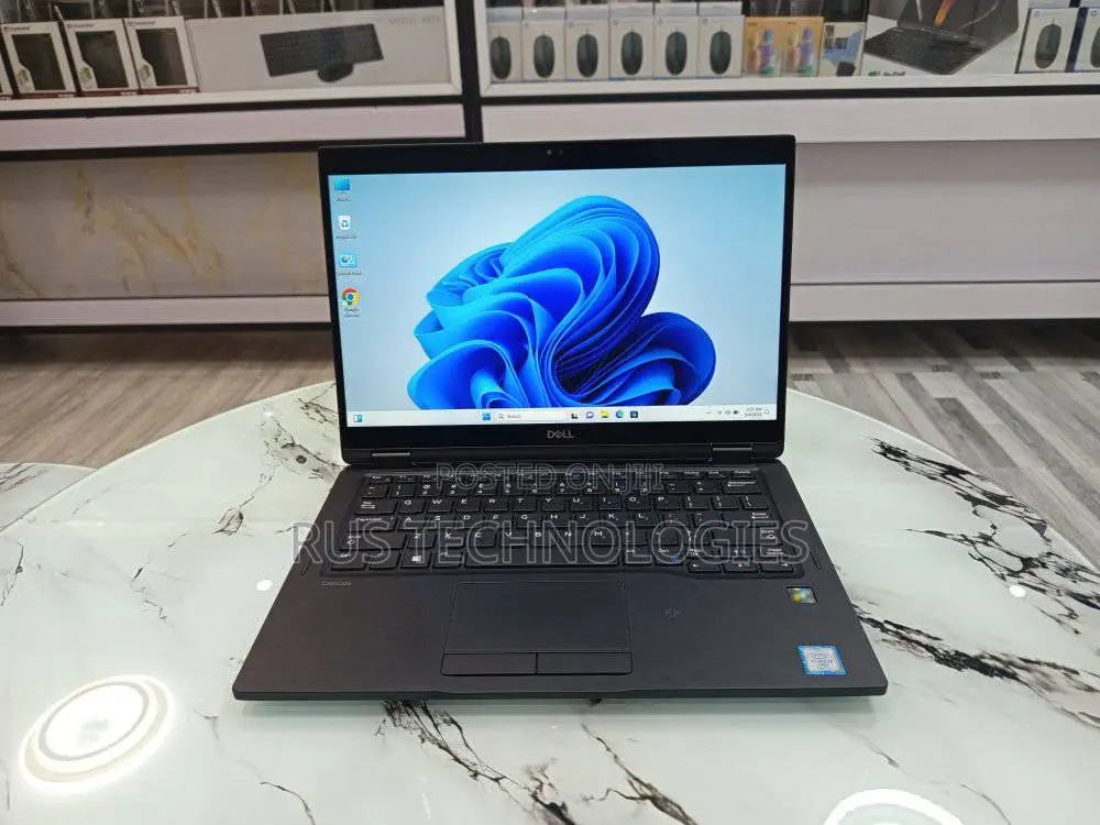 New Laptop Dell Latitude 7390 16GB Intel Core i7 SSD 256GB