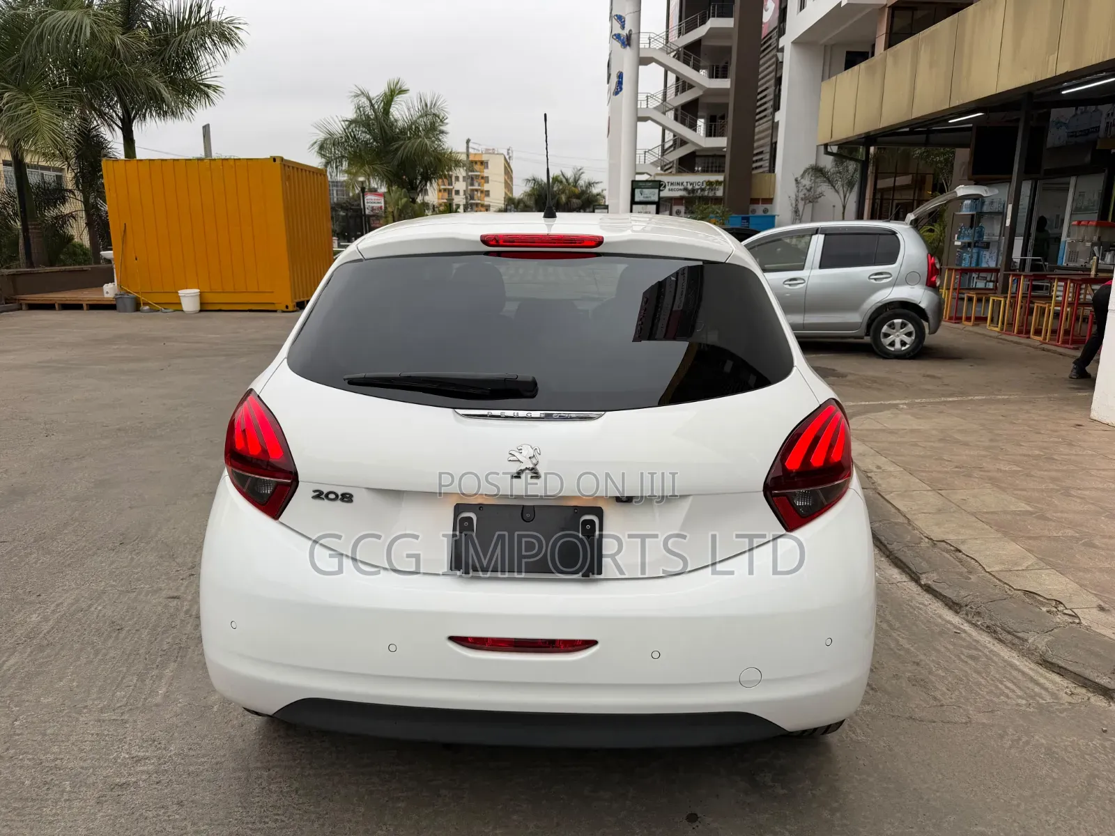 Peugeot 208 2019 White