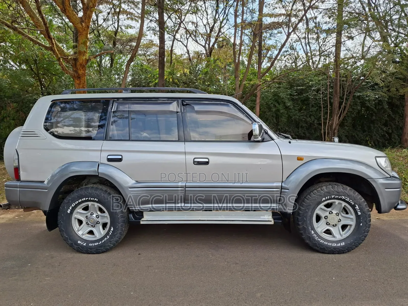 Toyota Land Cruiser Prado 1996 Silver