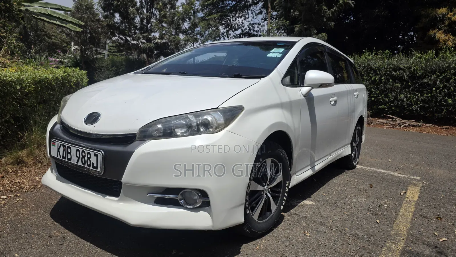 Toyota Wish 2014 White