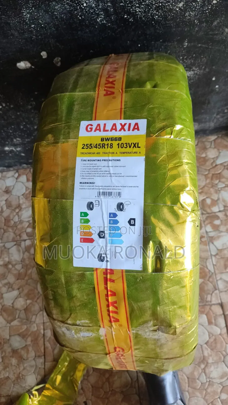 255/45r18 Galaxia Tyre