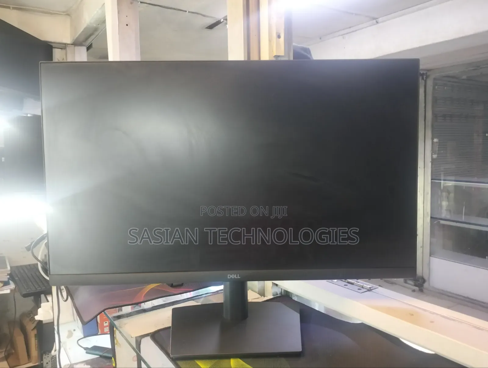 Dell 24 Inches E2425HM Frameless Monitor