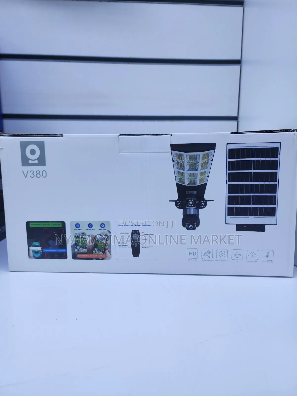 Streetlight With Tripple Lens Solar Camera