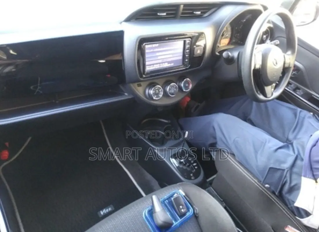 Toyota Vitz 2019 Pearl