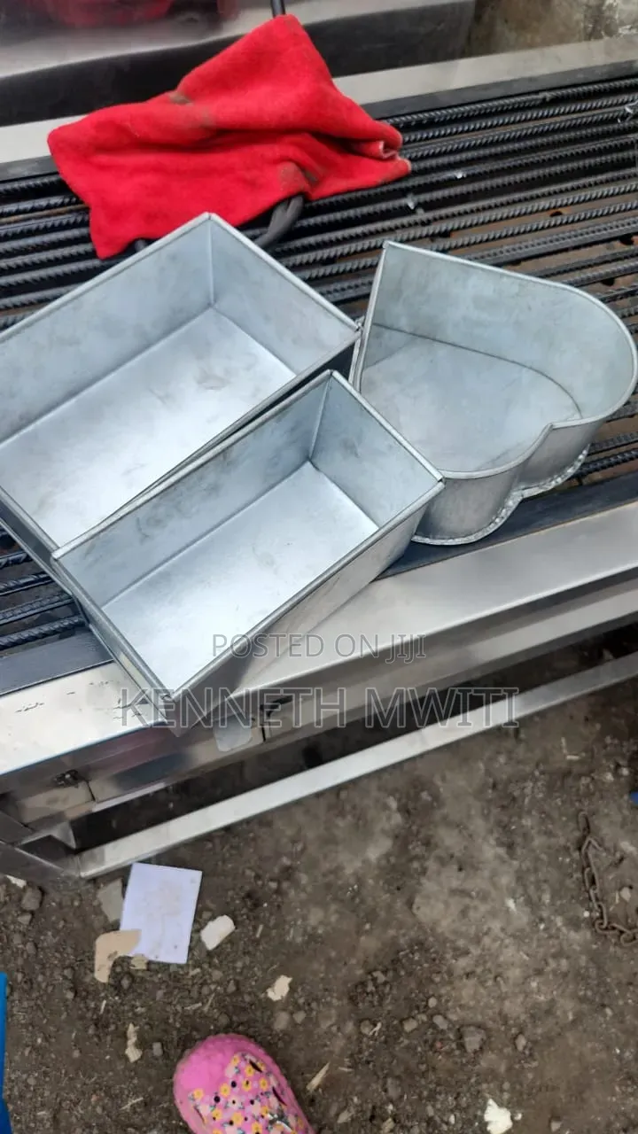 Bread Baking and Cake Baking Tins
