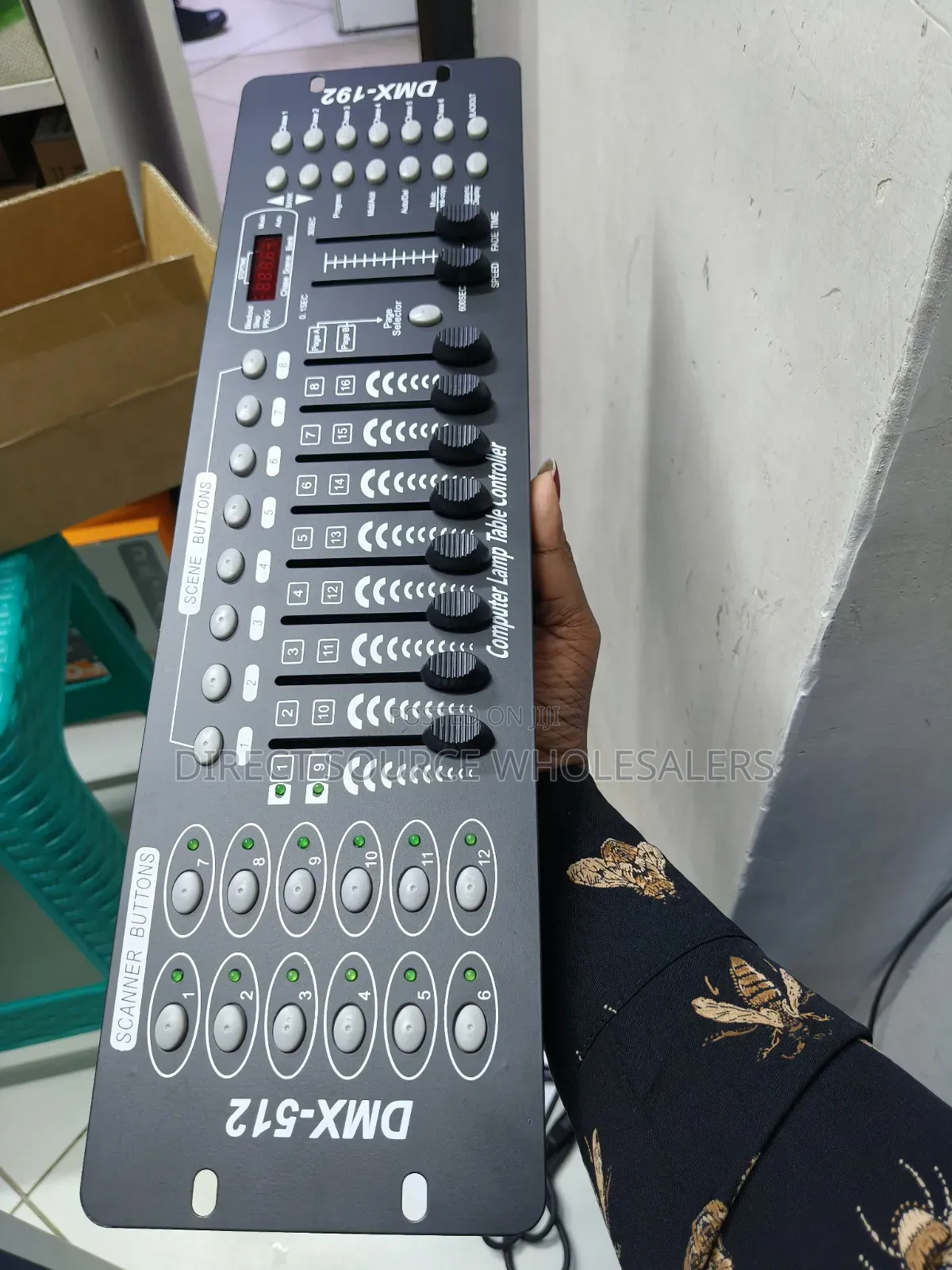 Professional Stage Lighting DMX Controller 512
