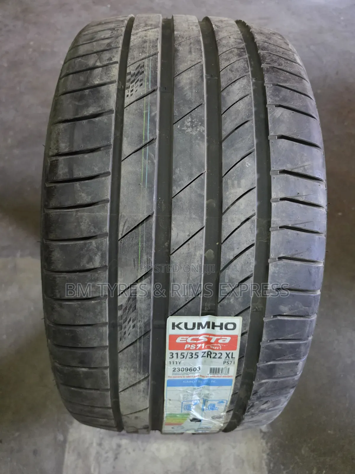 315 /35 R22 Khumo Tyres (Korea)