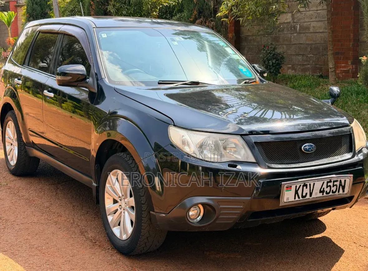 Subaru Forester 2012 Black