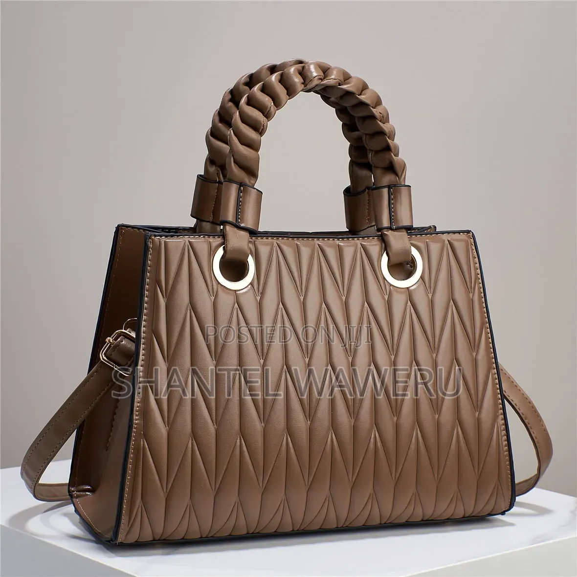 Best and Affordable Hand Bag