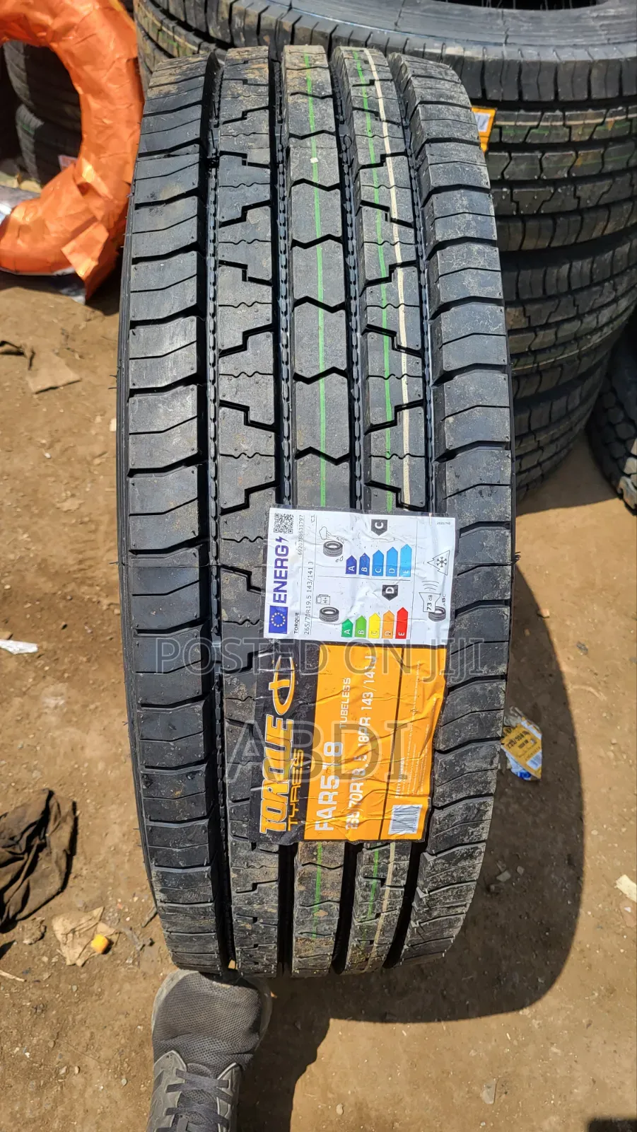 265/70r19.5 Torque 18pr