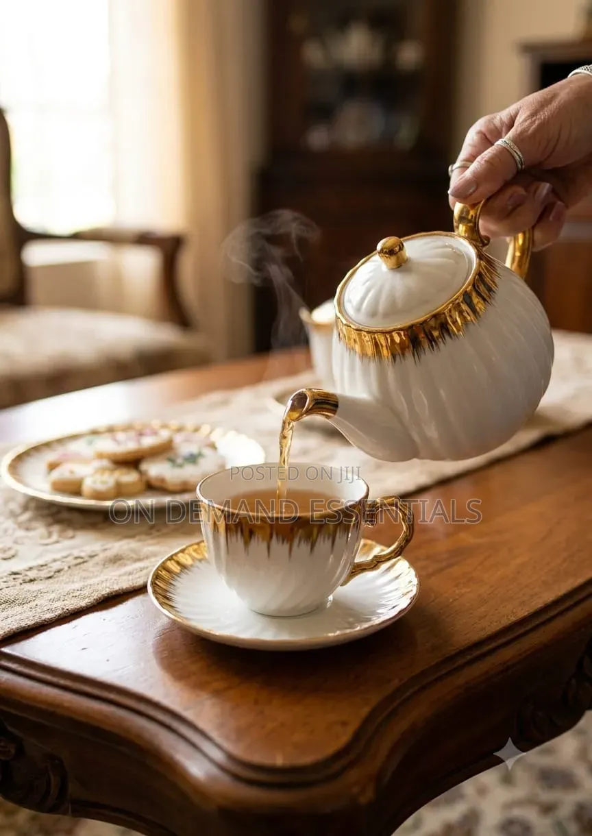 Gold Detail Teaset