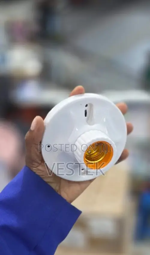 Secret Ceiling Bulb Socket Spy Camera Wireless Wi-Fi Nanny Cam