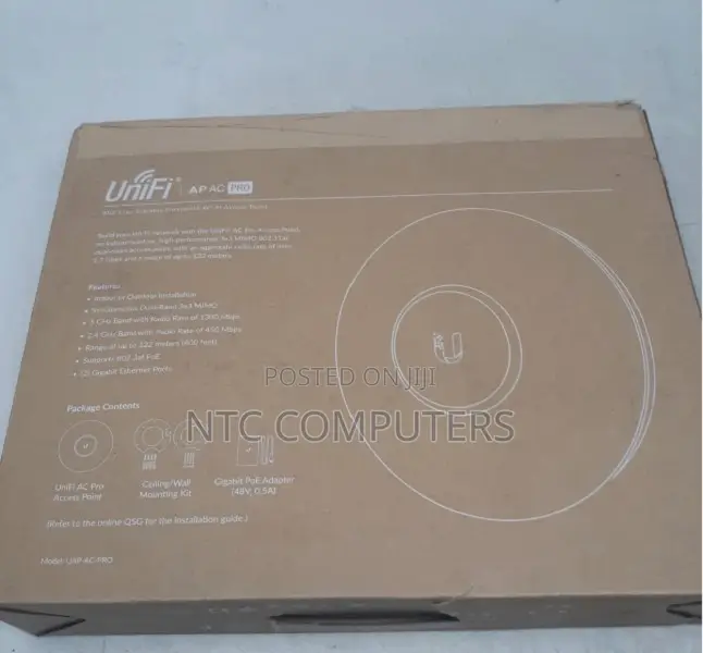 Ubiquiti UniFi AP AC Pro Indoor / Outdoor Access Point (UAP-AC-PRO)