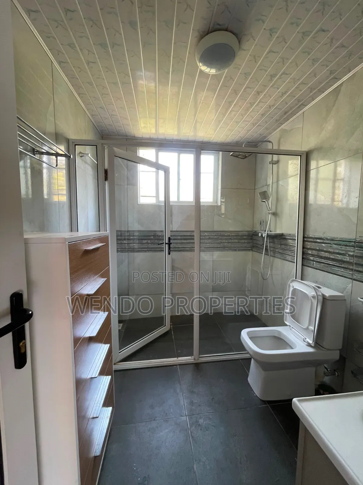 5bdrm Duplex in Muthangari for rent