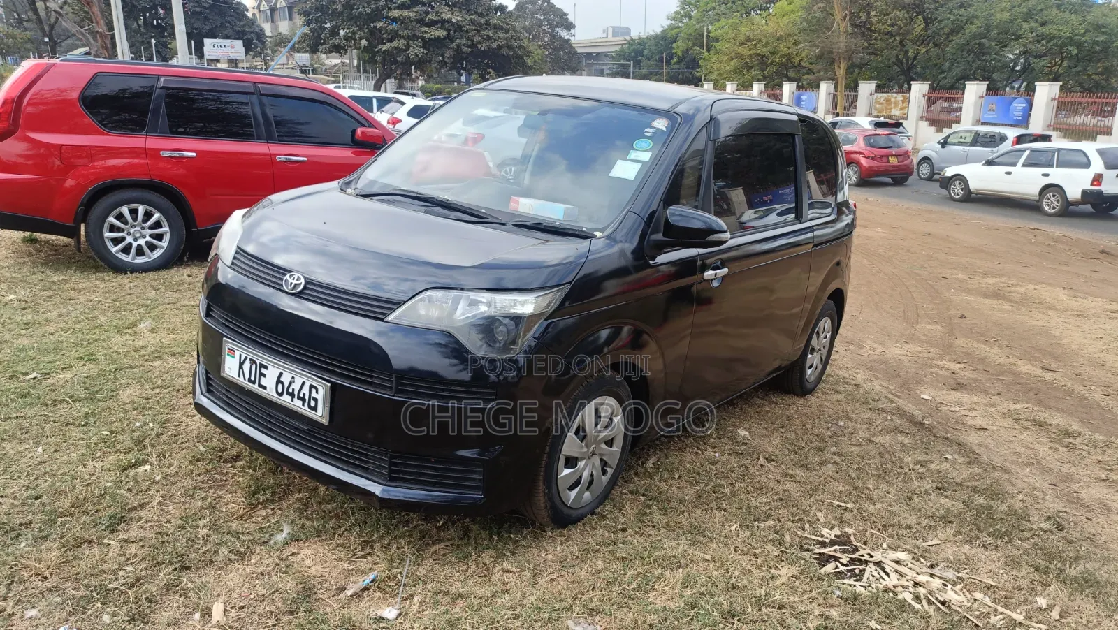 Toyota Spade 2014 Black
