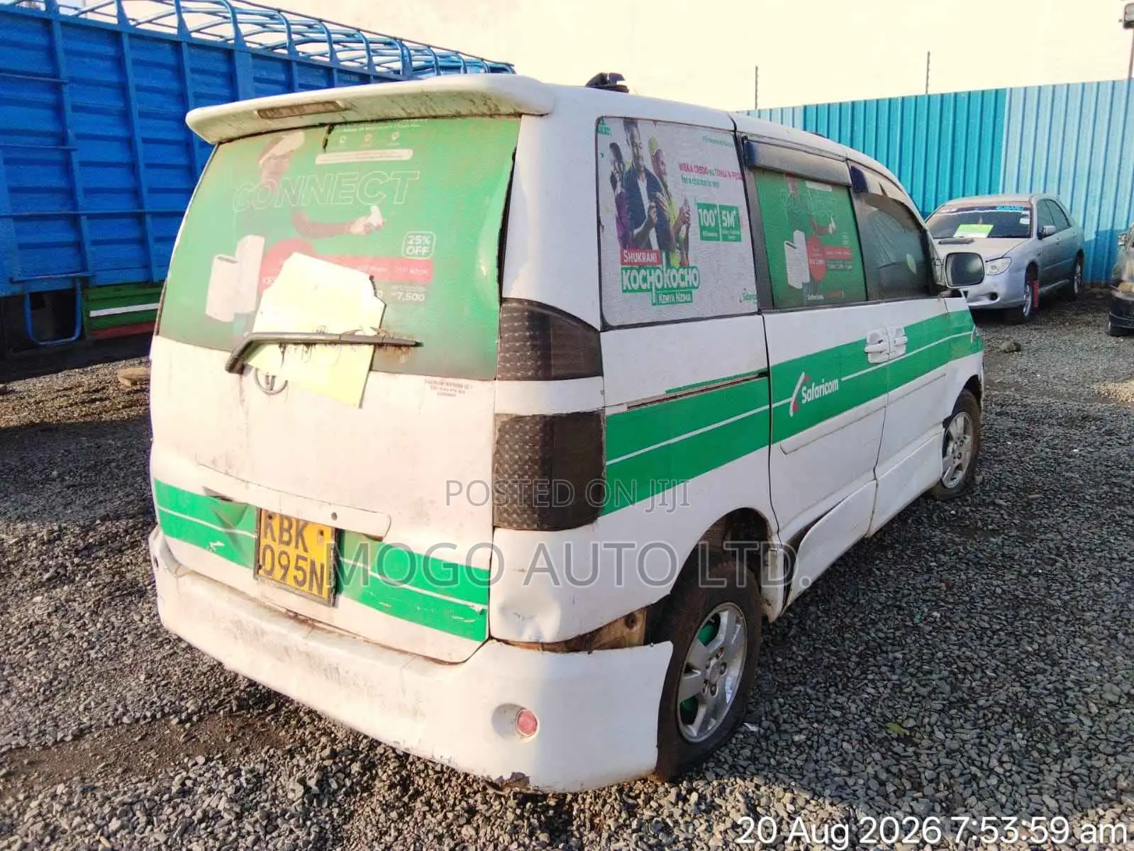 Toyota Voxy 2002 White