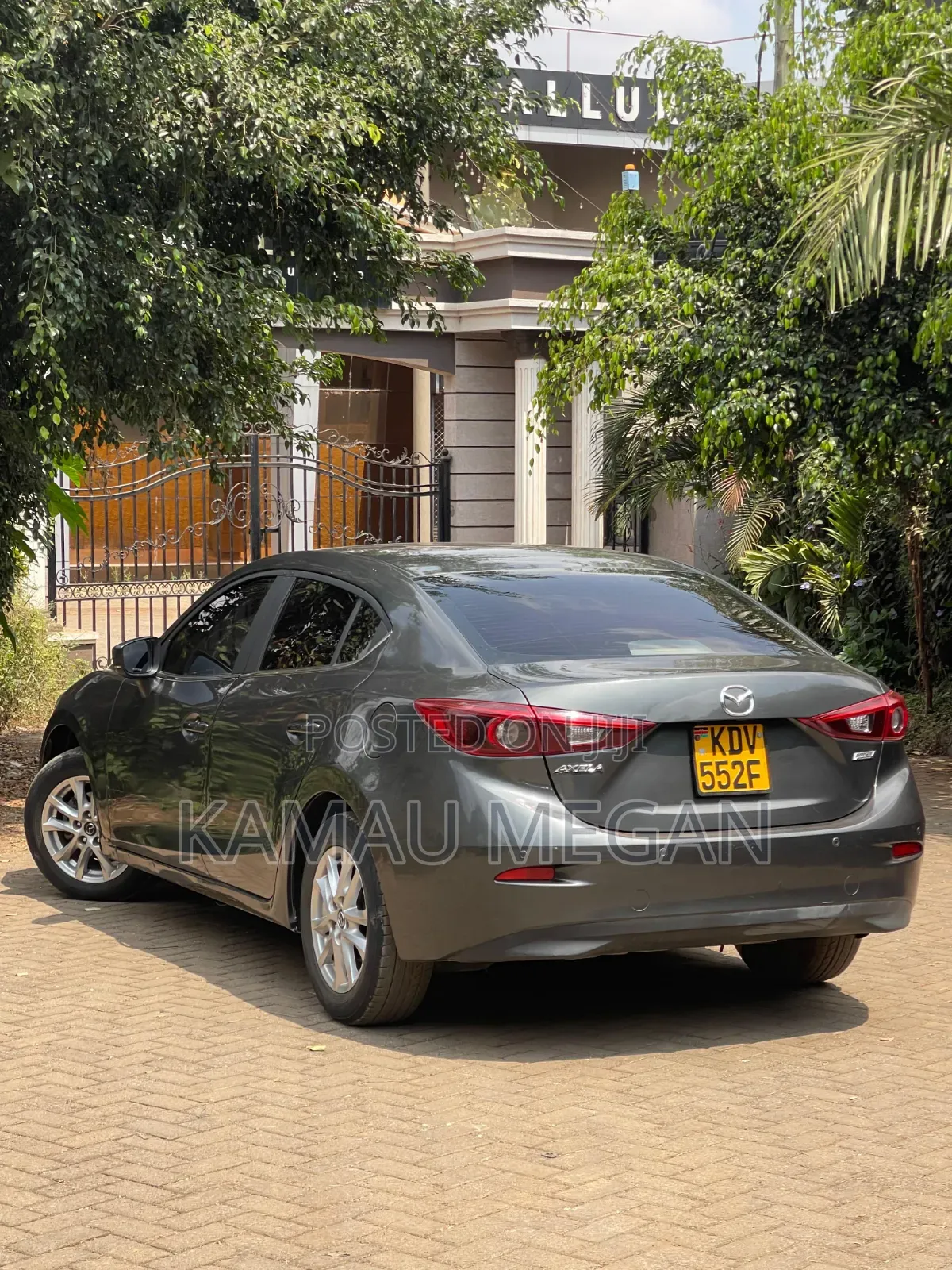 Mazda Axela 2018 Gray