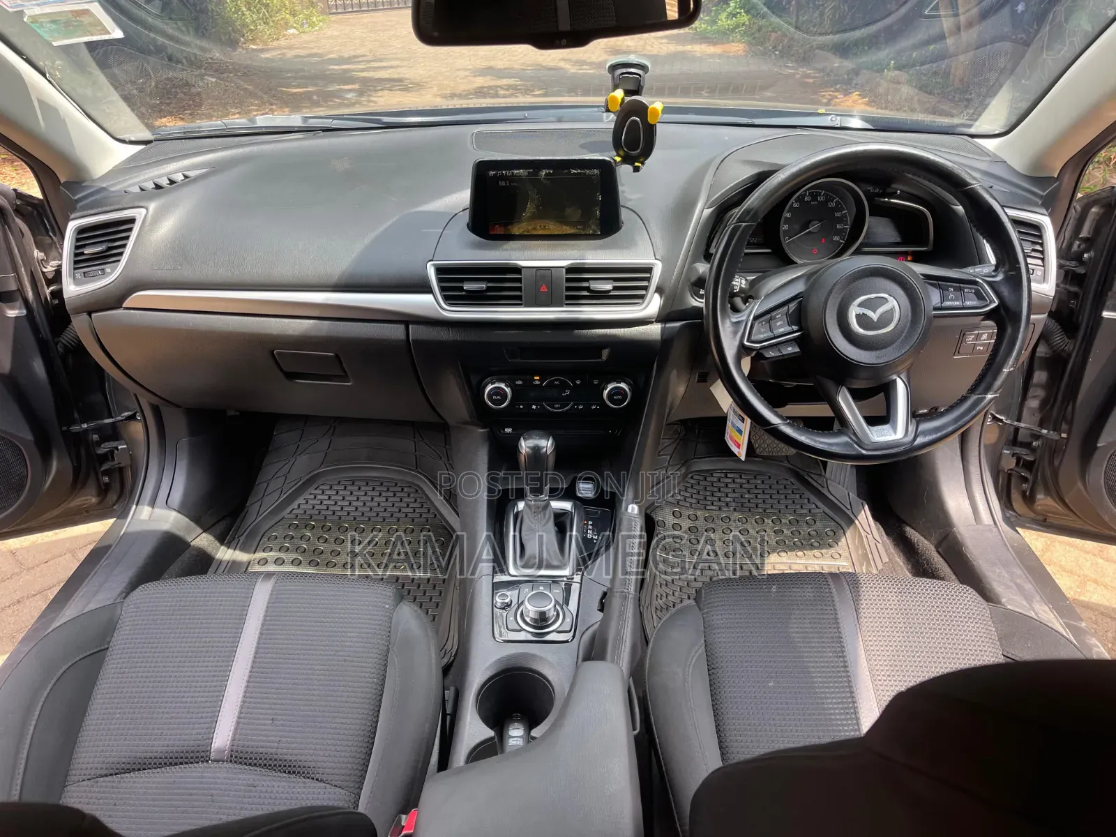 Mazda Axela 2018 Gray