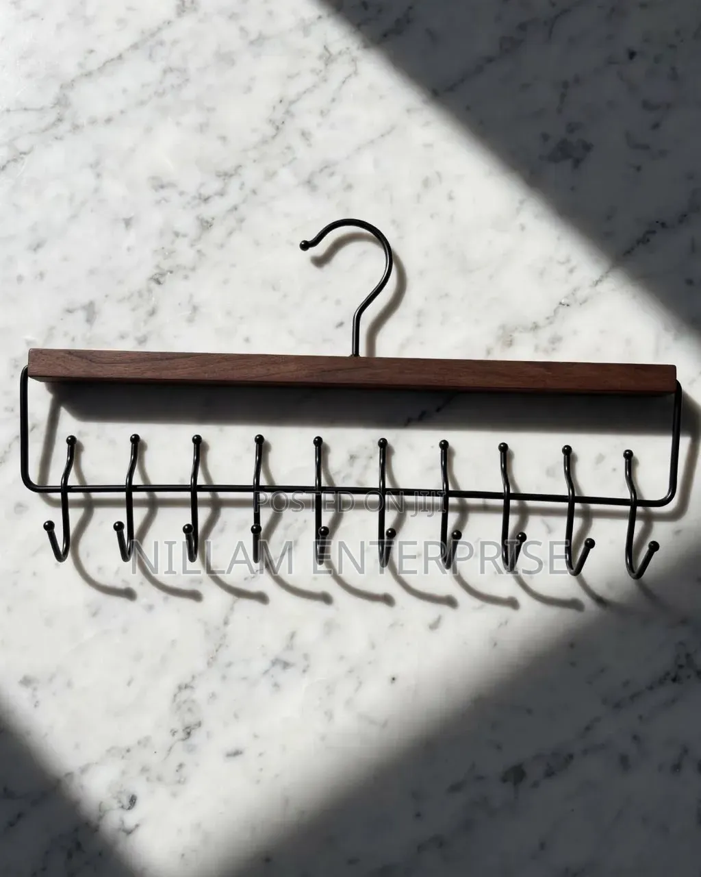 10-Hook Wooden Organizer Hanger For Bras, Belts